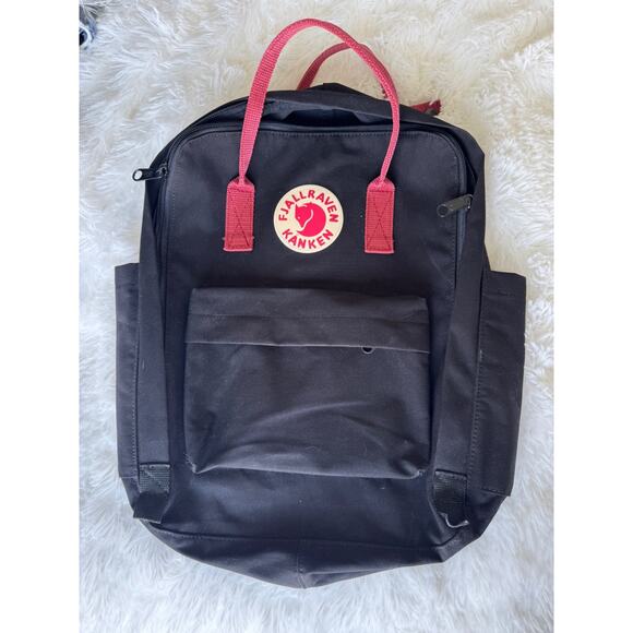 Fjallraven Kanken Classic Backpack 23510 Black/Ox Red - Picture 1 of 15